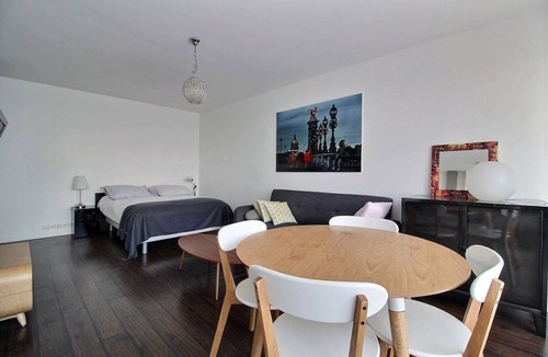 16th Arrondissement Apartment | 33 m² Apartment ∙ 2 guests