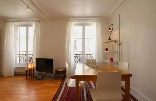 Quartier de la Folie-Mericourt Apartment | 41 m² Apartment ∙ 1 bedroom ∙ 2 guests