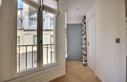 Quartier de la Place-Vendome Apartment | 42 m² Apartment ∙ 1 bedroom ∙ 2 guests