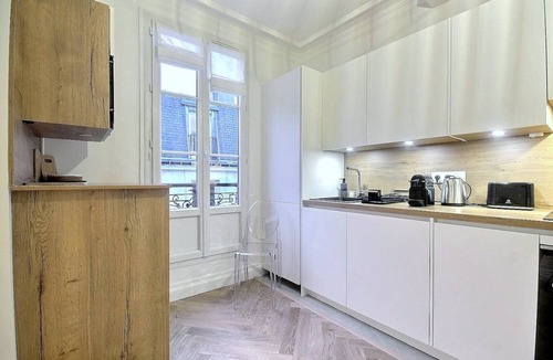 Jardin des plantes Apartment | 52 m² Apartment ∙ 2 bedrooms ∙ 4 guests
