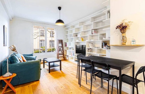 Combat Apartment | 53 m² Apartment ∙ 2 bedrooms ∙ 2 guests
