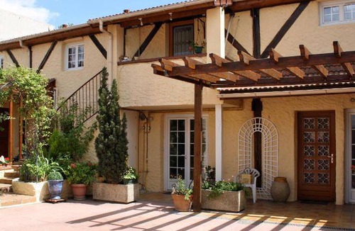 Villejuif Apartment | 55 m² Apartment ∙ 2 bedrooms ∙ 5 guests