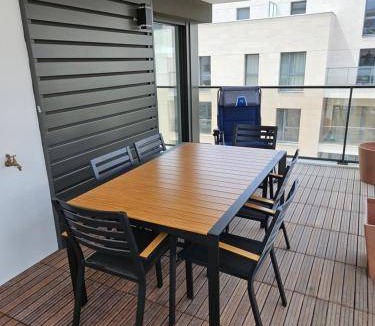 La Varenne Saint-Hilaire Apartment | 56 m² Apartment ∙ 2 bedrooms ∙ 4 guests