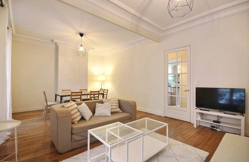 12th Arrondissement Apartment | 62 m² Apartment ∙ 2 bedrooms ∙ 4 guests