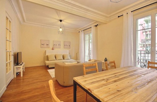 12th Arrondissement Apartment | 62 m² Apartment ∙ 2 bedrooms ∙ 4 guests