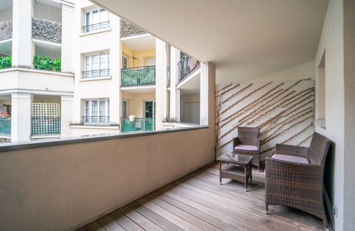 Faubourg de l'Arche Apartment | 63 m² Apartment ∙ 2 bedrooms ∙ 4 guests
