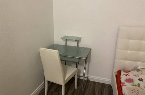 Noisy-le-Grand Resort | 65 m² Private room ∙ 1 bedroom ∙ 1 guest