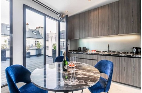 Chaillot Apartment | 71 m² Apartment ∙ 1 bedroom ∙ 3 guests