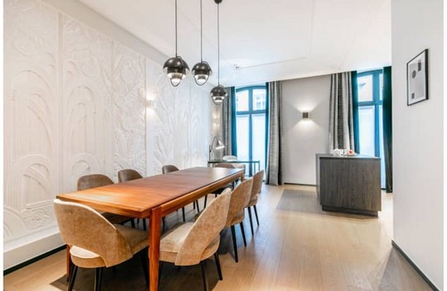 Chaillot Apartment | 75 m² Apartment ∙ 1 bedroom ∙ 2 guests