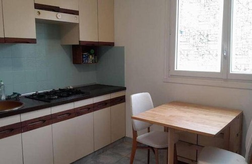 Neuilly-Plaisance Apartment | 78 m² Apartment ∙ 3 bedrooms ∙ 8 guests