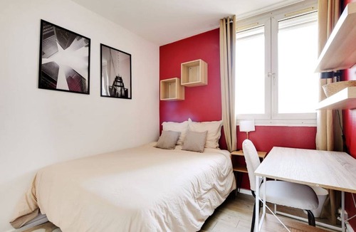 Le Kremlin-Bicetre Resort | 80 m² Private room ∙ 1 bedroom ∙ 5 guests