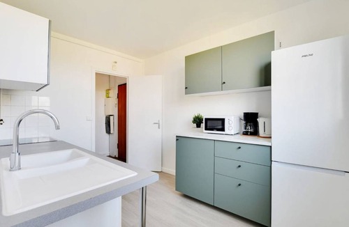 Le Kremlin-Bicetre Resort | 80 m² Private room ∙ 1 bedroom ∙ 5 guests