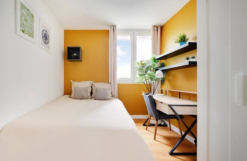 Le Kremlin-Bicetre Resort | 80 m² Private room ∙ 1 bedroom ∙ 5 guests