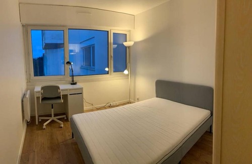 Noisy-le-Grand Resort | 80 m² Private room ∙ 1 bedroom ∙ 1 guest