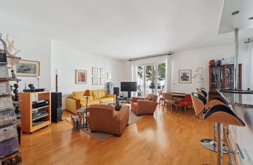 13th Arrondissement Apartment | 90 m² Apartment ∙ 2 bedrooms ∙ 4 guests