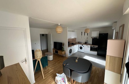 Asnieres-sur-Seine Resort | 90 m² Private room ∙ 1 bedroom ∙ 4 guests