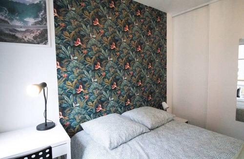 Clichy Resort | 90 m² Private room ∙ 1 bedroom ∙ 5 guests