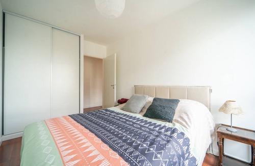 Asnieres-sur-Seine Apartment | 93 m² Apartment ∙ 4 bedrooms ∙ 8 guests