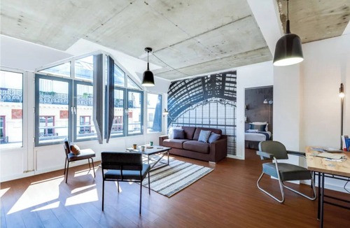 Quartier Saint-Georges Apartment | A 4-bedroom a tranquil oasis in the heart of the city!