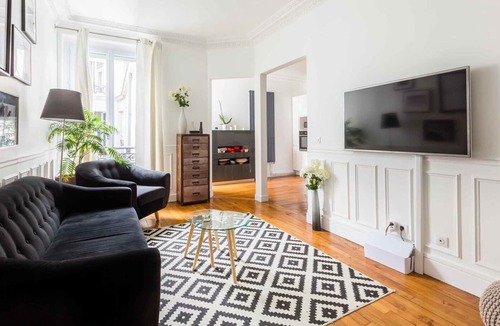 Passy Apartment | A Cosmopolitan Abode, by Veeve