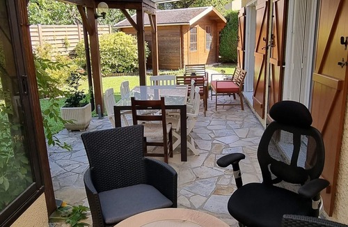 Villepinte House | A HAVEN OF PEACE