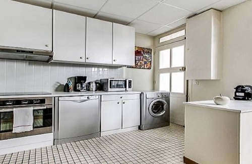 Saint-Victor Apartment | A PARISIAN DREAM QTR-DUPLEX IN PLACE ST MICHELE, SEINE, MOUFFETARD, NOTRE DAME