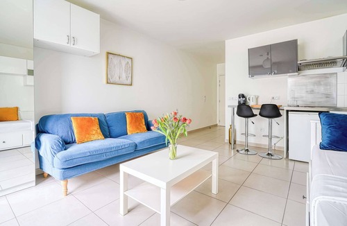 Issy-les-Moulineaux Apartment | A stone's throw from Paris - The Confidential
