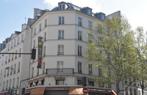 Quartier de la Folie-Mericourt Hotel | Absolute Hotel Paris République