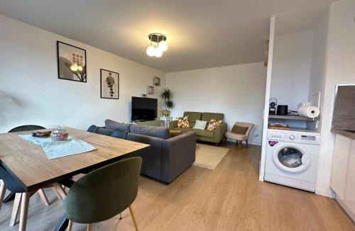 La Courneuve Apartment | Agréable 3 pièces avec Parking proche Gare et Paris by immo Kit bnb