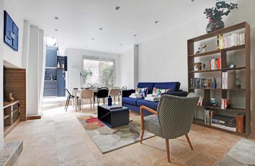 Quartier Sainte-Avoye Apartment | Amazing apartment 10P3BR Beaubourg - Centre de Paris