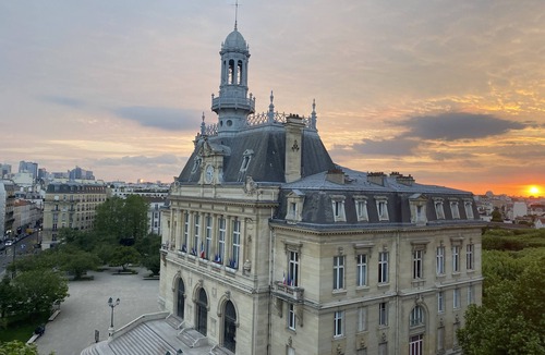 Asnieres-sur-Seine Apartment | Amazing authentic "duplex" with a panoramic view