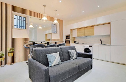 Arts-et-Metiers Apartment | AN ELEGANT AND COMFORTABLE COCOON NEAR PLACE DE LA RÉPUBLIQUE - HAUT-MARAIS