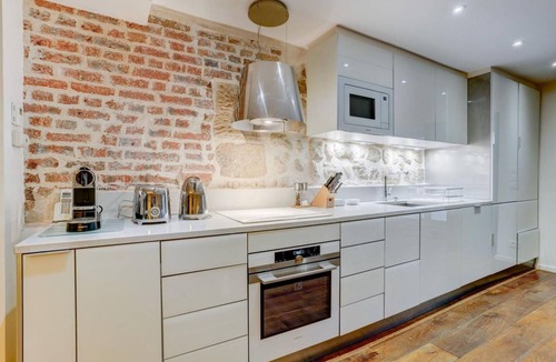 Enfants-Rouges Apartment | Apartment ∙ 3 bedrooms ∙ 6 guests