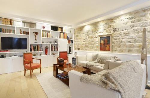Chaillot Apartment | Apartment Champs Elysées by Studio prestige