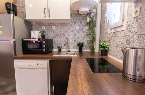 Gentilly Apartment | Apartment 'Magnifique Duplex À Paris' with Wi-Fi