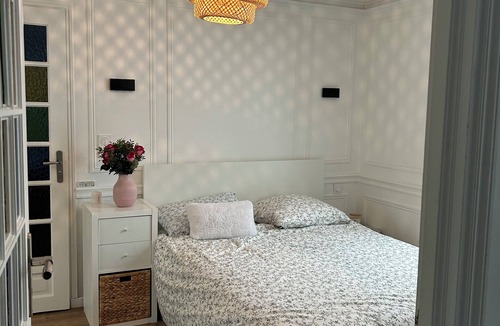 Suresnes Apartment | Apartment rue Carnot