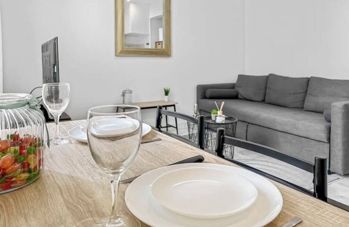 Villeneuve-Saint-Georges Apartment | Appartement Moderne et Lumineux à 5 min du RER et 15 min de L'aeroport