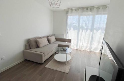 Livry-Gargan Apartment | Appart proche Paris, Expo de Villepinte et Disney