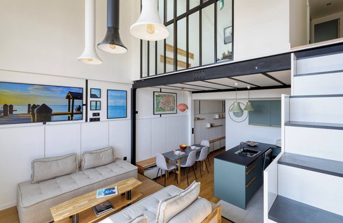 Le Pre-Saint-Gervais Apartment | Appartement Jacquard - Welkeys