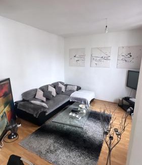 Republique–Point-du-Jour Apartment | Appartement 60 m², porte de Saint-Cloud