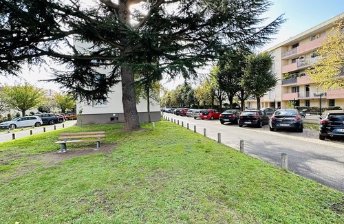 Champigny-sur-Marne Apartment | Appartement Moderne, Propre Très Calme