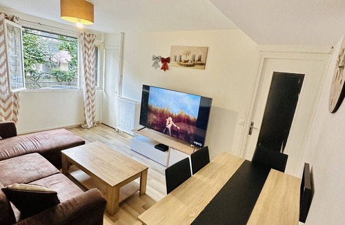 Champigny-sur-Marne Apartment | Appartement Moderne, Propre Très Calme