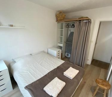 Meudon-la-Foret Apartment | Appartement Moderne 2 chambres Proche Paris