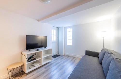 Noisy-le-Grand Apartment | Appartement spacieux 2 Ch - 2 SDB - Proche Paris et Disneyland