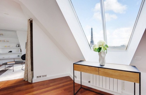 Chaillot Apartment | Appartement vue sur la Tour Eiffel
