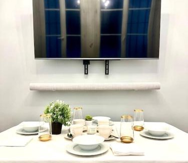 Saint-Vincent-de-Paul Apartment | Appt rénové proche Montmartre Gare du Nord et EST
