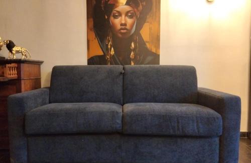 Neuilly-sur-Marne Apartment | Artistic Studio