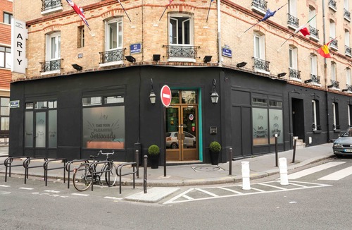 Saint-Lambert Hotel | Arty Paris Porte de Versailles by River