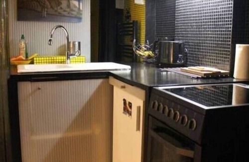 Quartier Sainte-Marguerite Apartment | Atelier d'artiste/artist loft/35m2