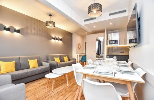 Chaussee-d'Antin Apartment | Authentic apartment - 2BR/8P - Palais Garnier